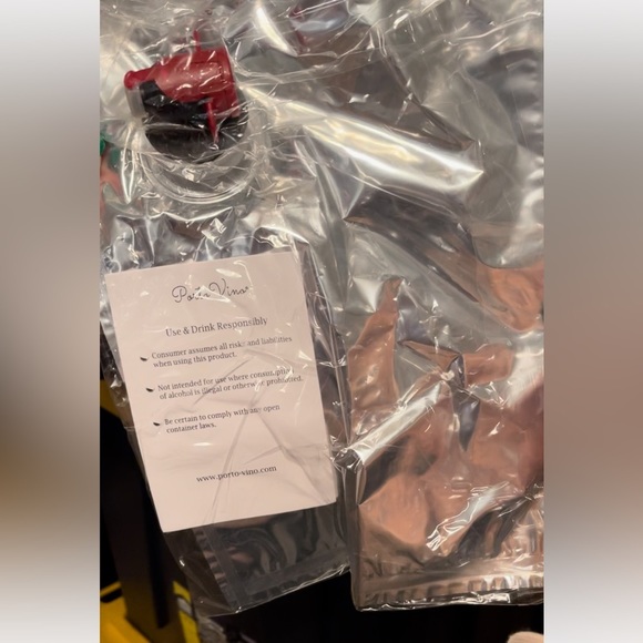 NWT-PortoVino City Tote Bag - Canvas Wine Purse with Hidden Spout and Dispenser - Picture 15 of 15